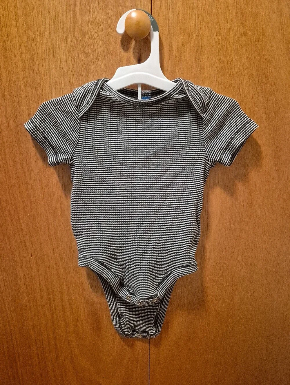 🌼$2 Striped Ribbed Onesie